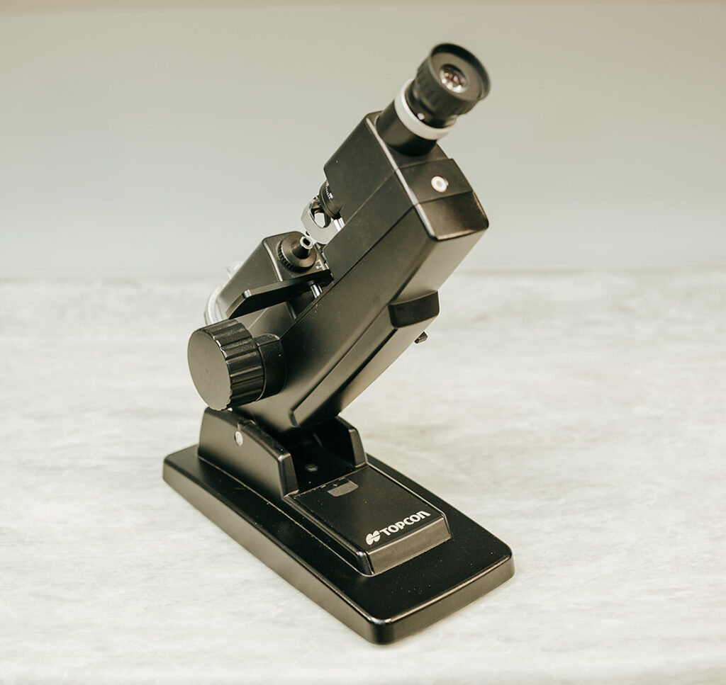 Topcon lensometer machine